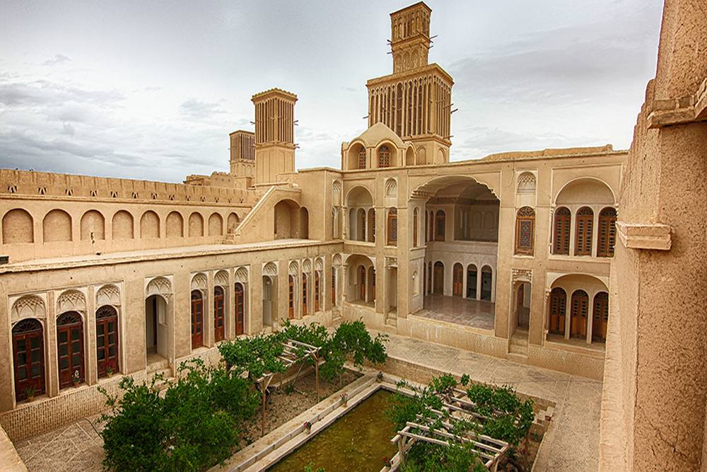 Agha Zadeh Building - Persian Desert Architecture